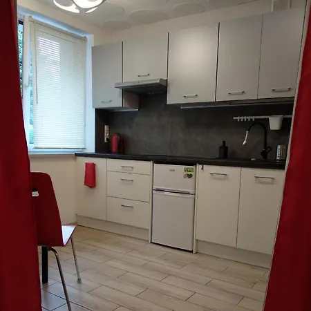 Niedaleko Od Centrum Ale Z Dala Od Tlumow Διαμέρισμα *